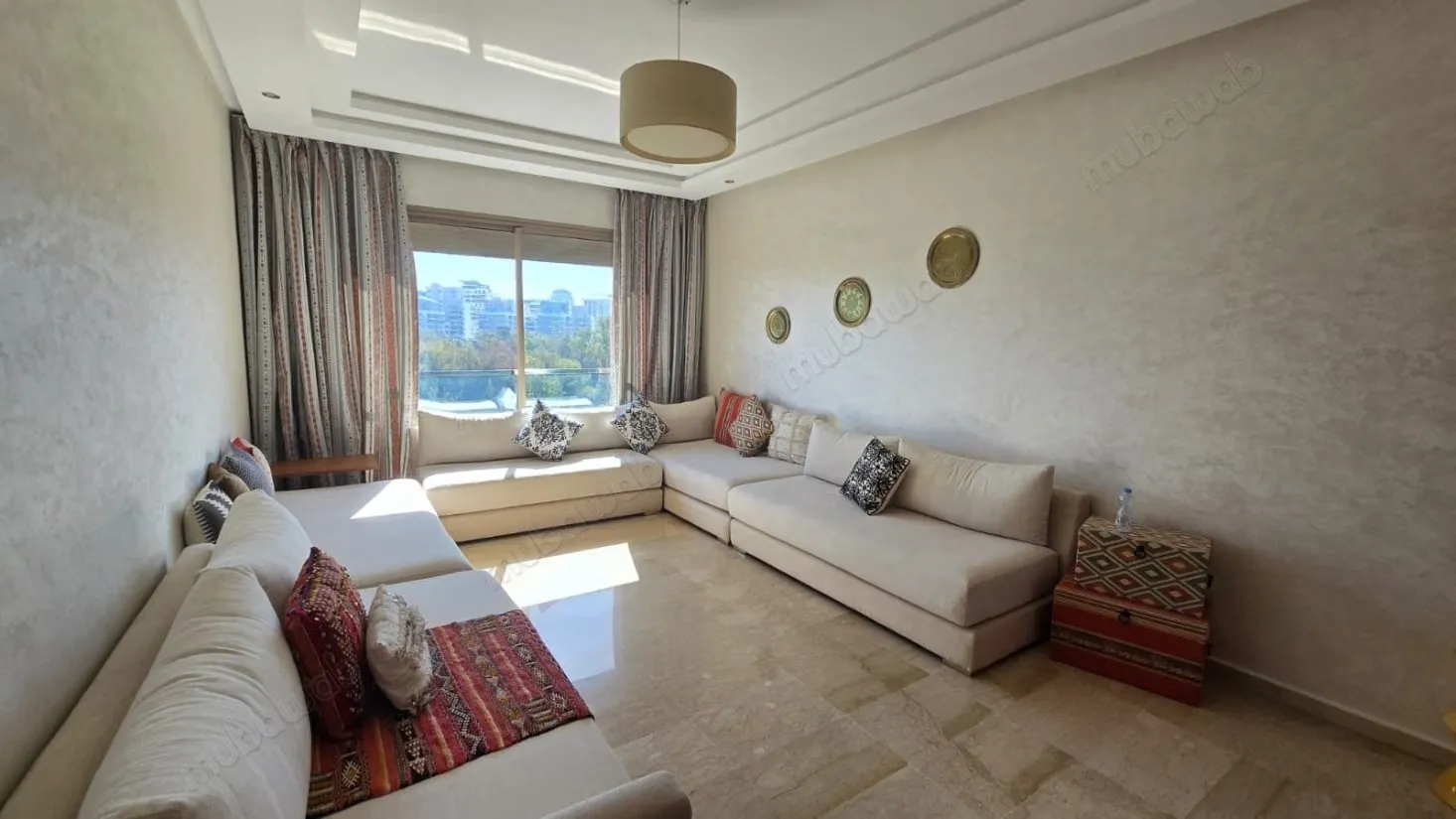 Bel appartement vue sur le CAF - الدار البيضاء