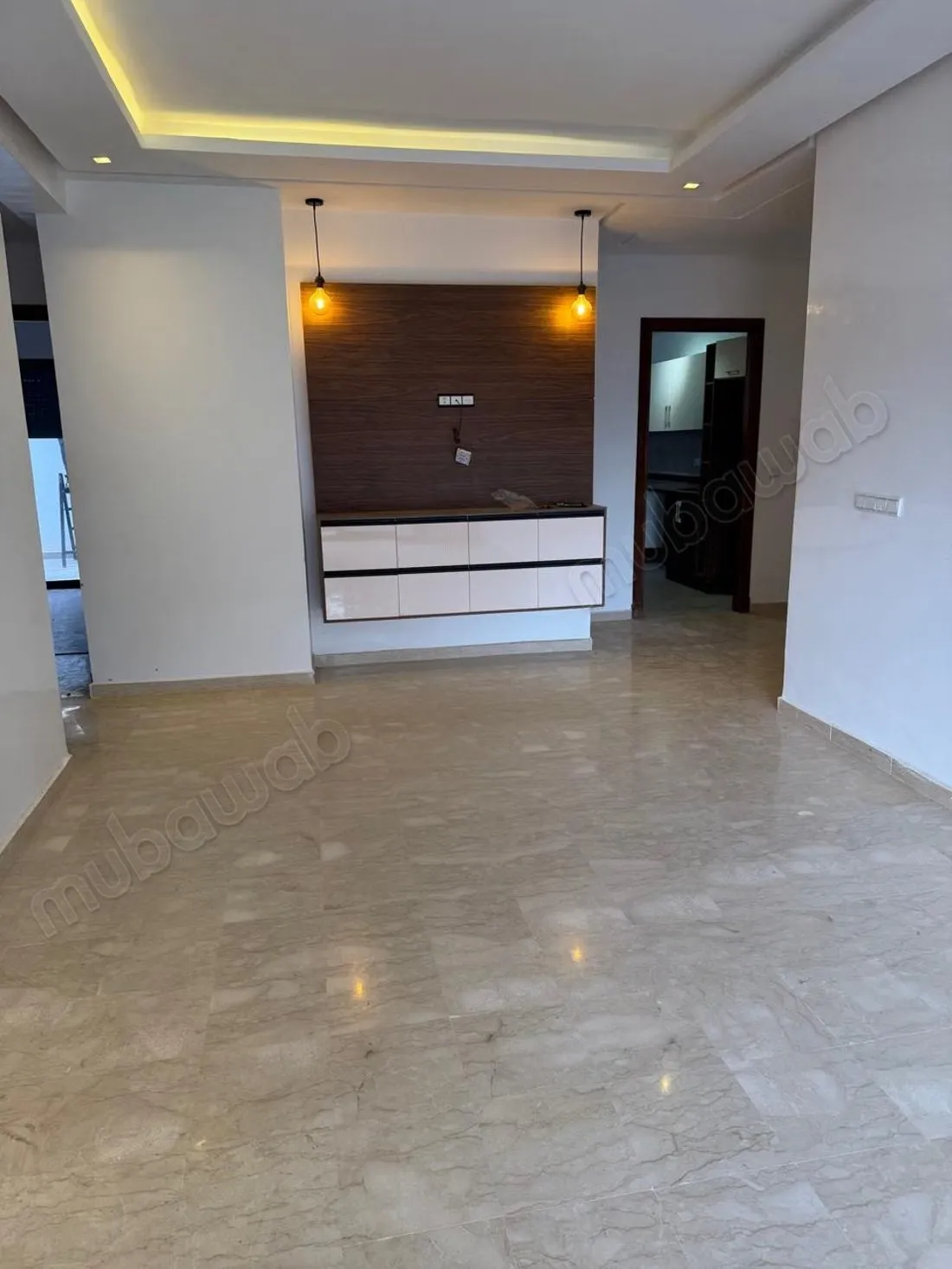 Loue appt neuf, 3 ch, ascenseur, securise - دار بوعزة (2)