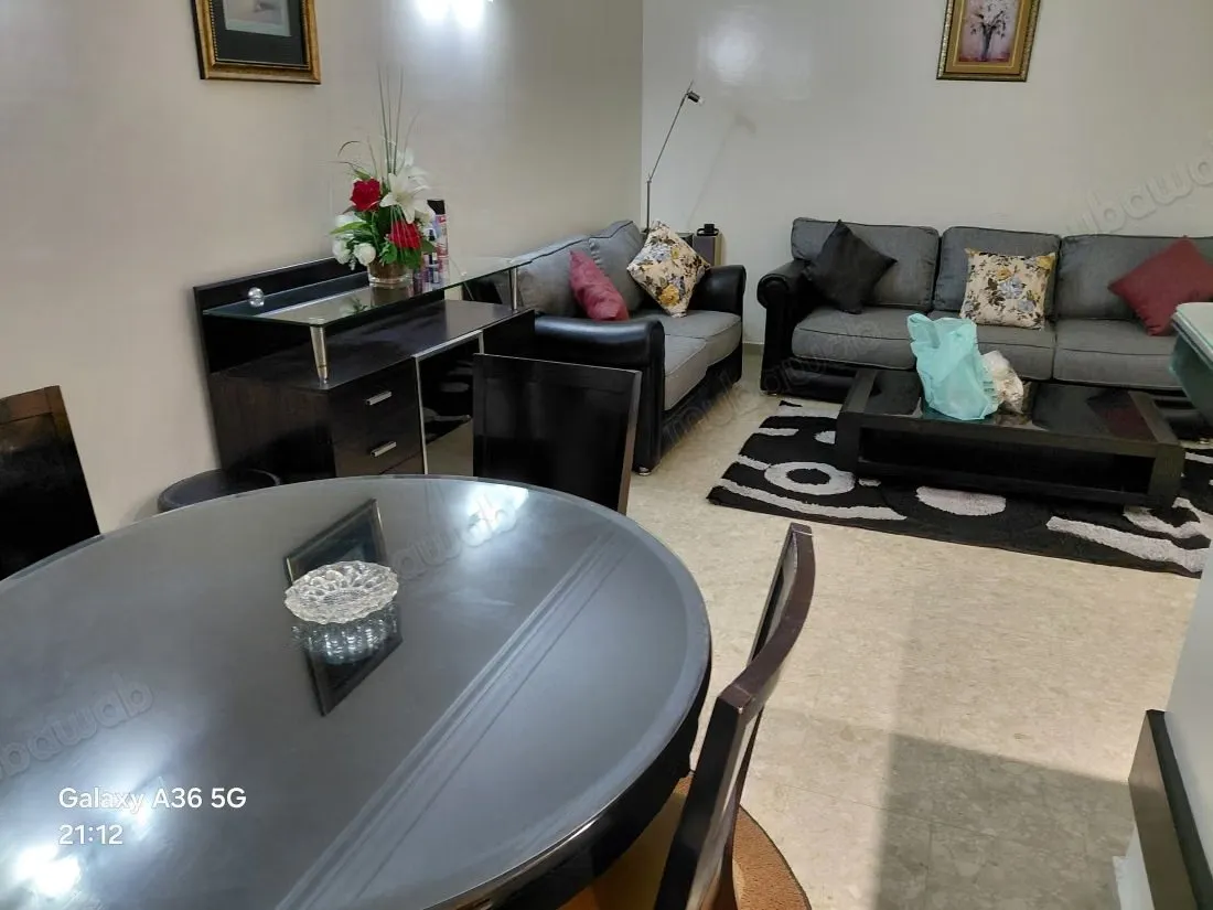 Louez cet appartement à Gauthier. 
1 belle chambre. 
Meublé - الدار البيضاء (3)