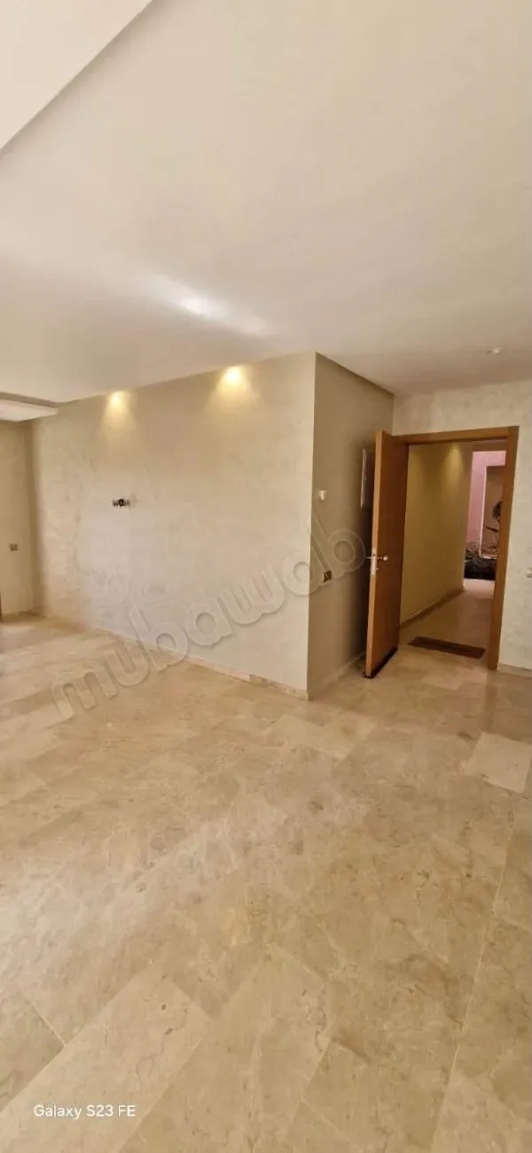Bel appartement en location à Agdal. 4 grandes pièces. Clima... - مراكش (3)