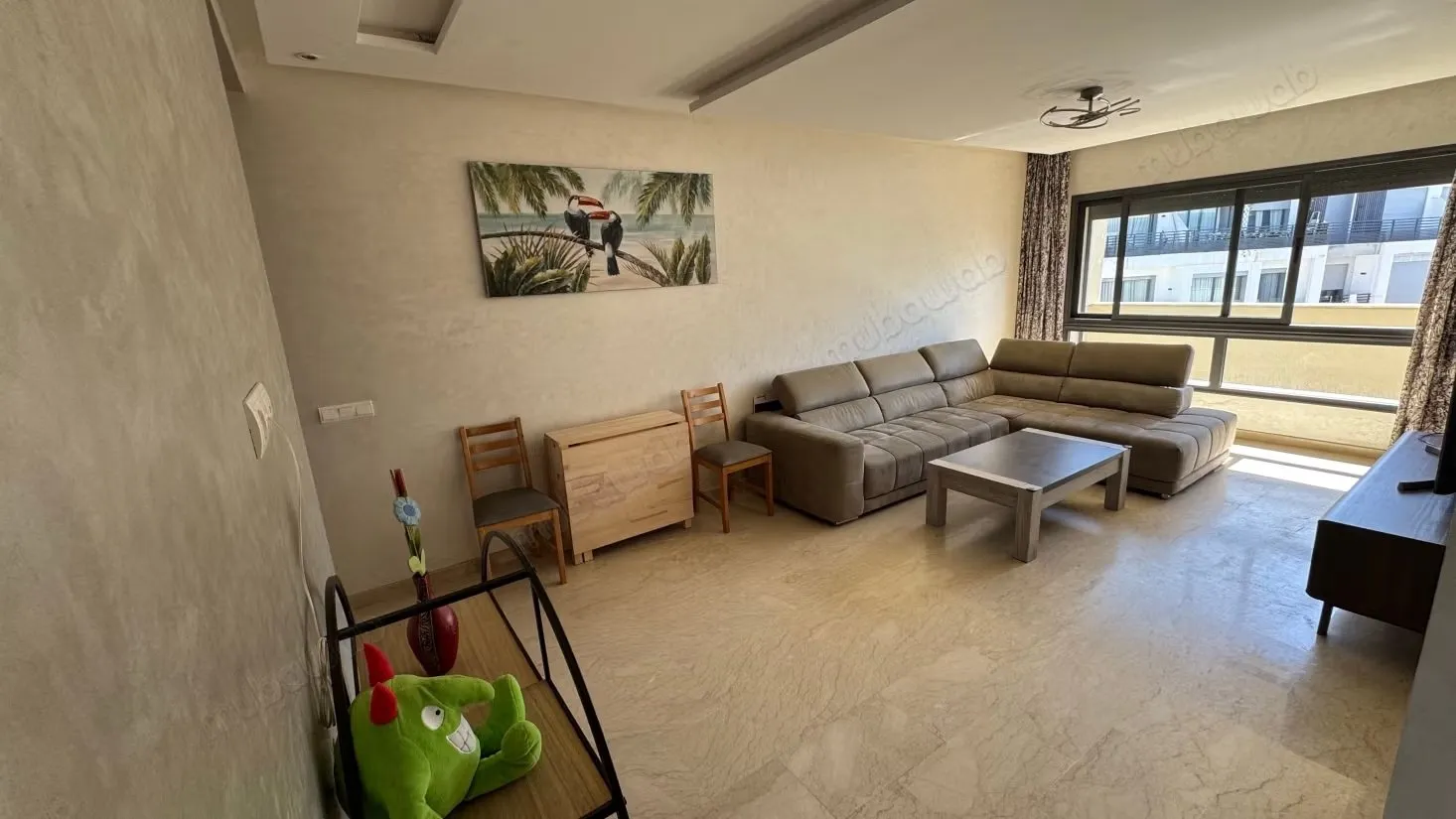 Location d'un appartement à Les princesses - الدار البيضاء (2)
