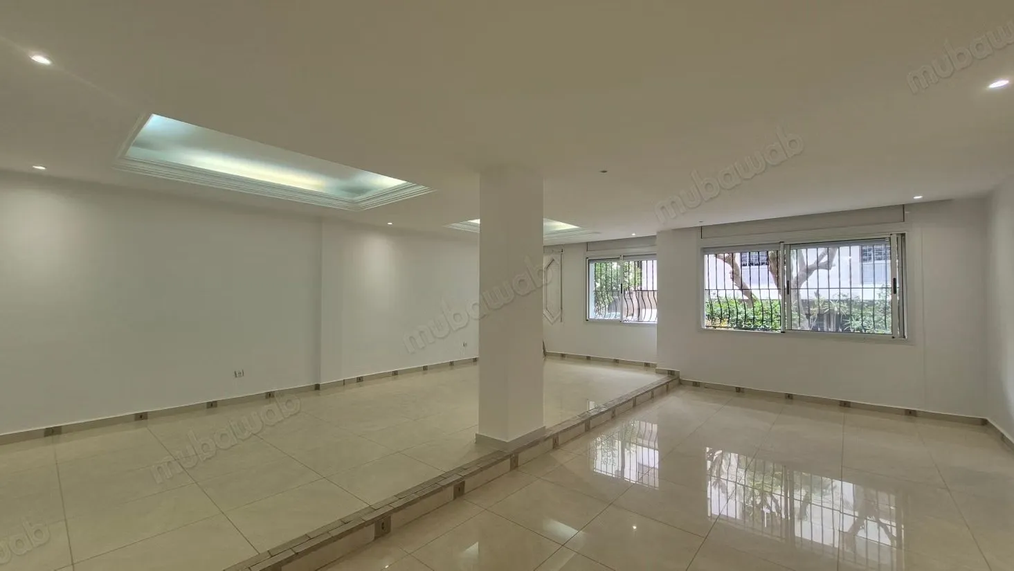 A louer Appt Usage Bureau RDC 200m2 3ch Gauthier - الدار البيضاء