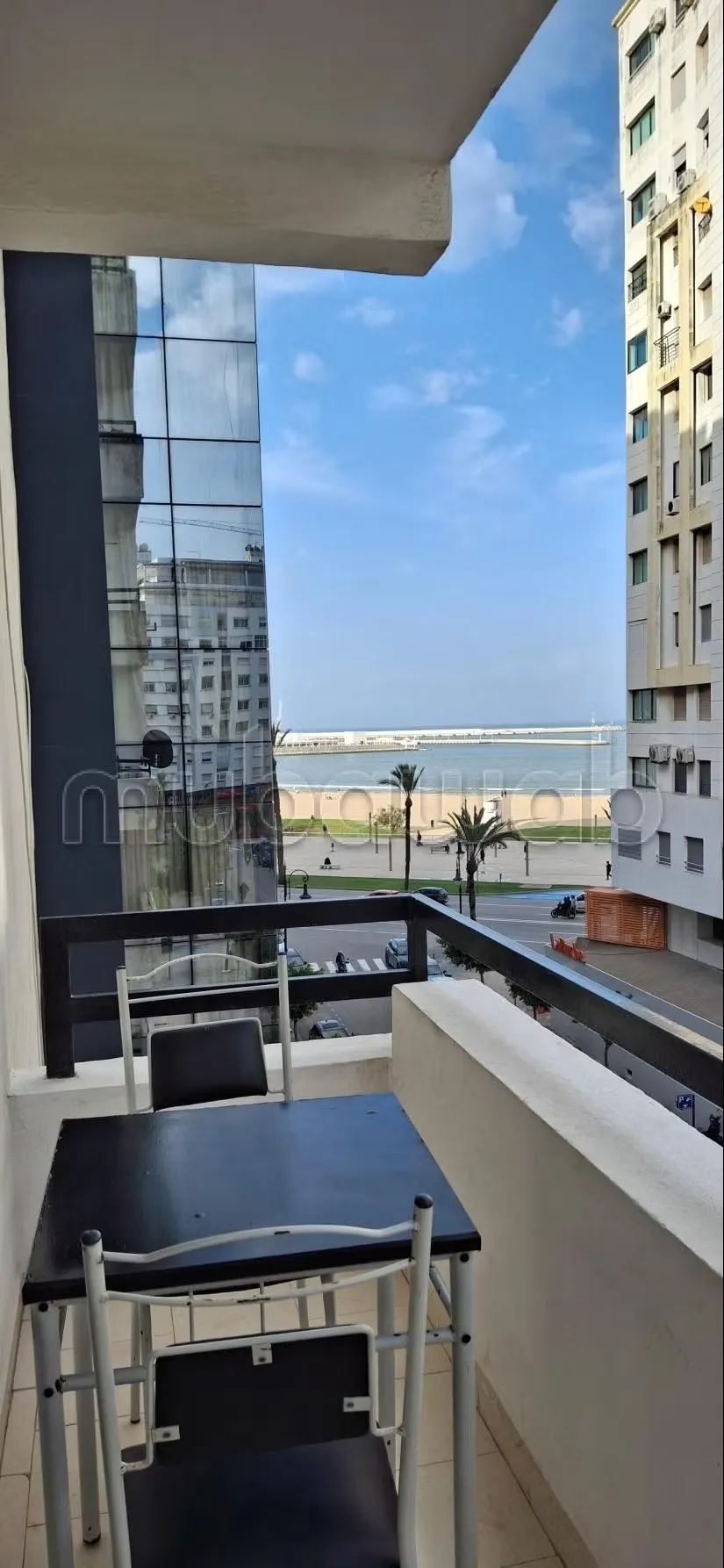 Appartement à louer sur corniche Tanger - طنجة