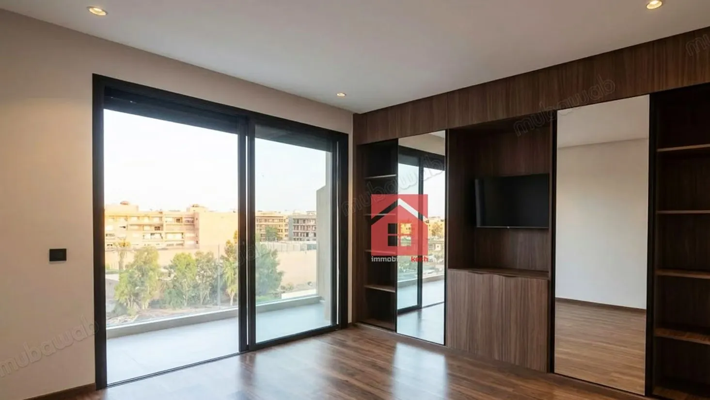 Chic et New Appartement avec grand balcon - مراكش