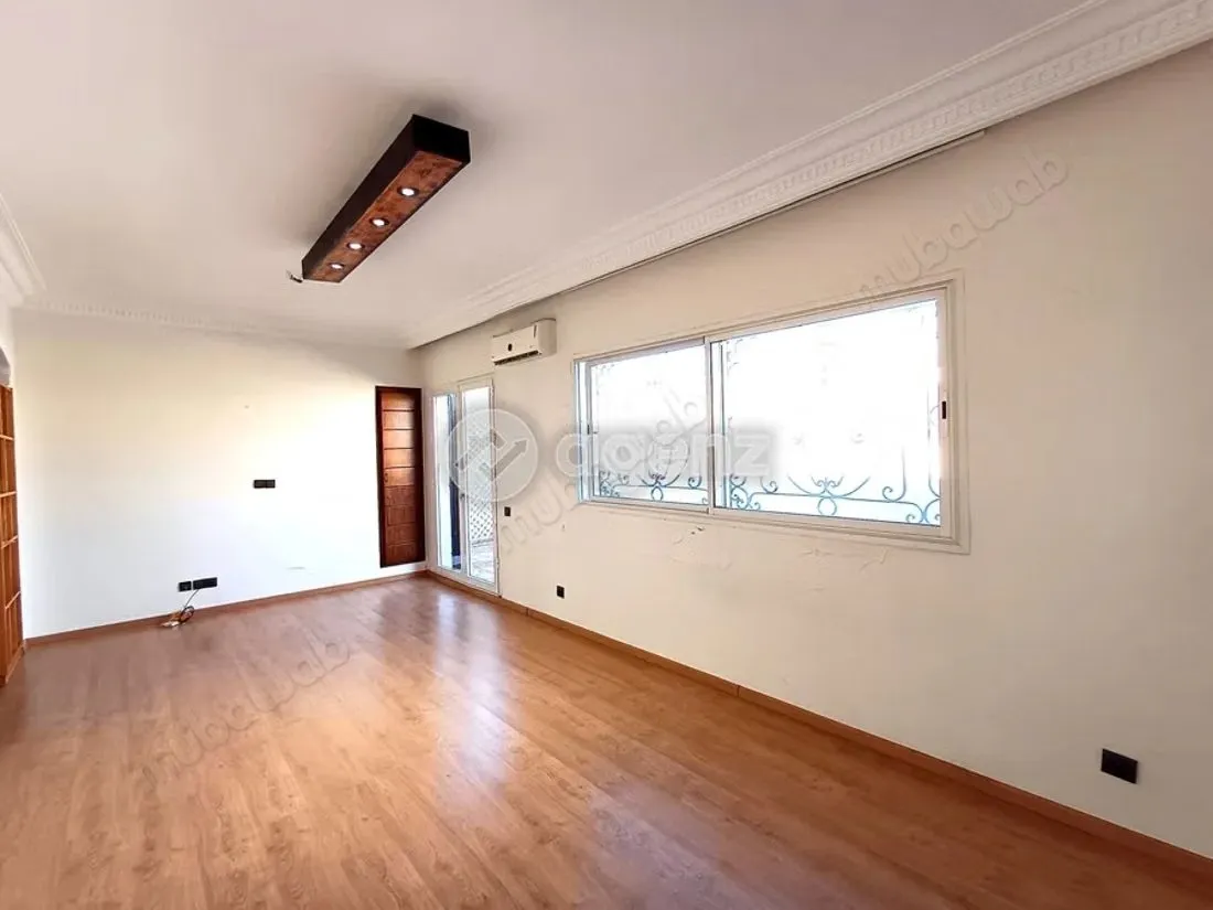 Appartement à louer à bourgogne ouest - الدار البيضاء (2)