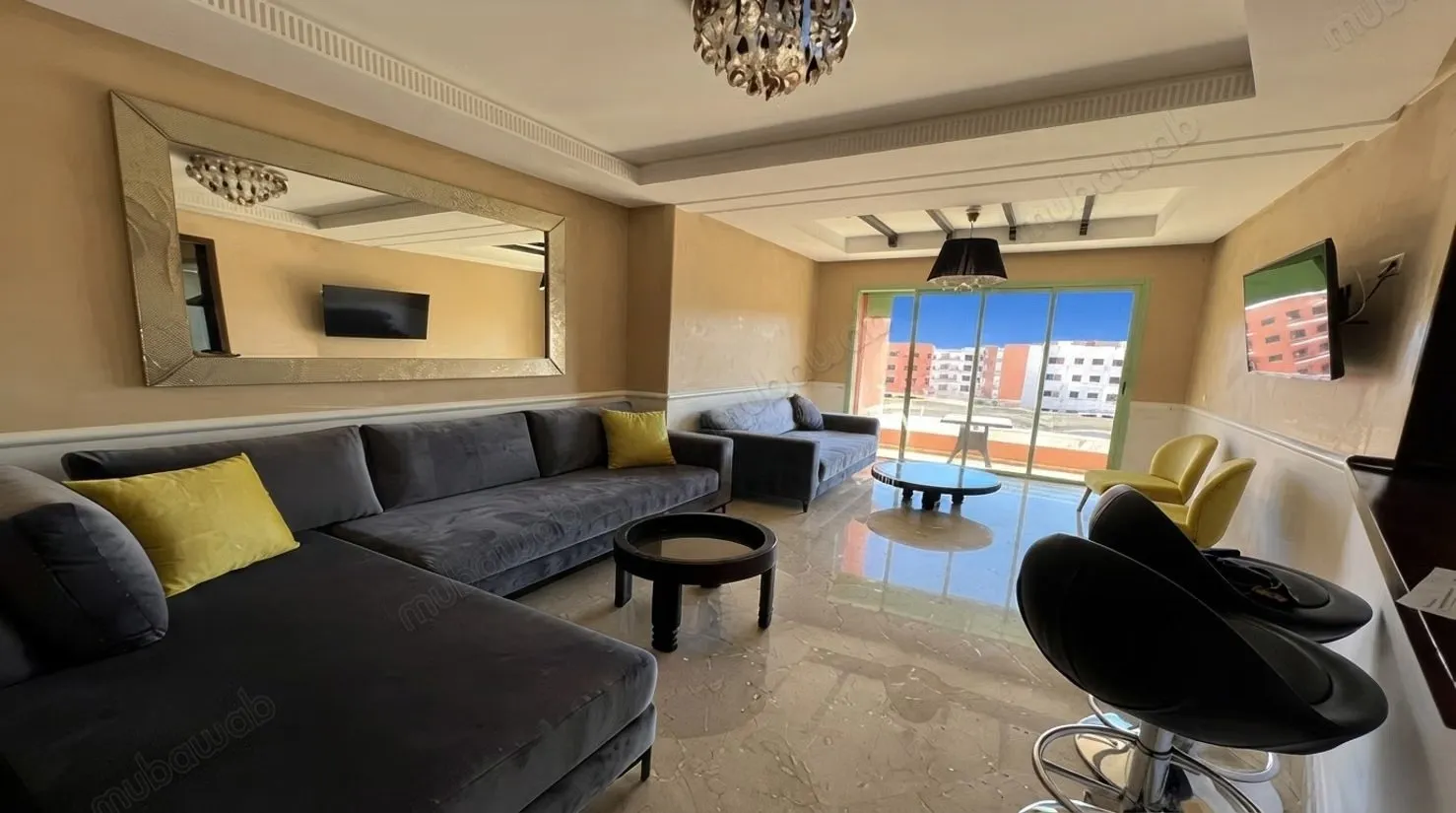 Location longue durée appartement bien meublée - مراكش (3)