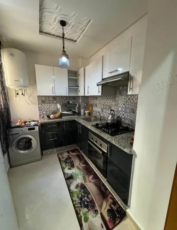 Location d'un appartement à Béni Mellal. 2 belles chambres... - بني ملال (2)