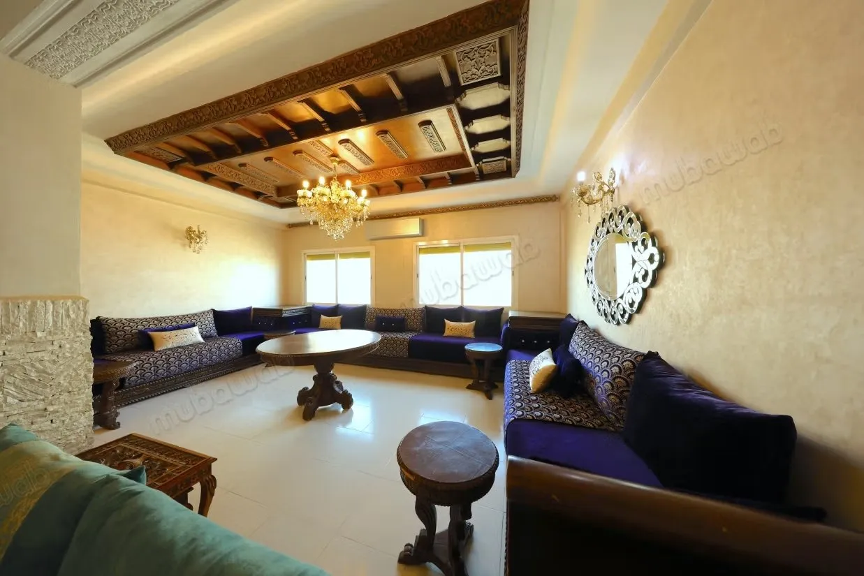 Location d'un appartement à Fes City Center. 4 pièces. Salon... - فاس