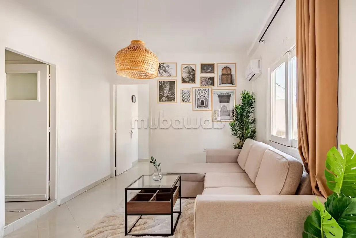 Appartement a 1 min d'Arribat center/ grande terasse - الرباط