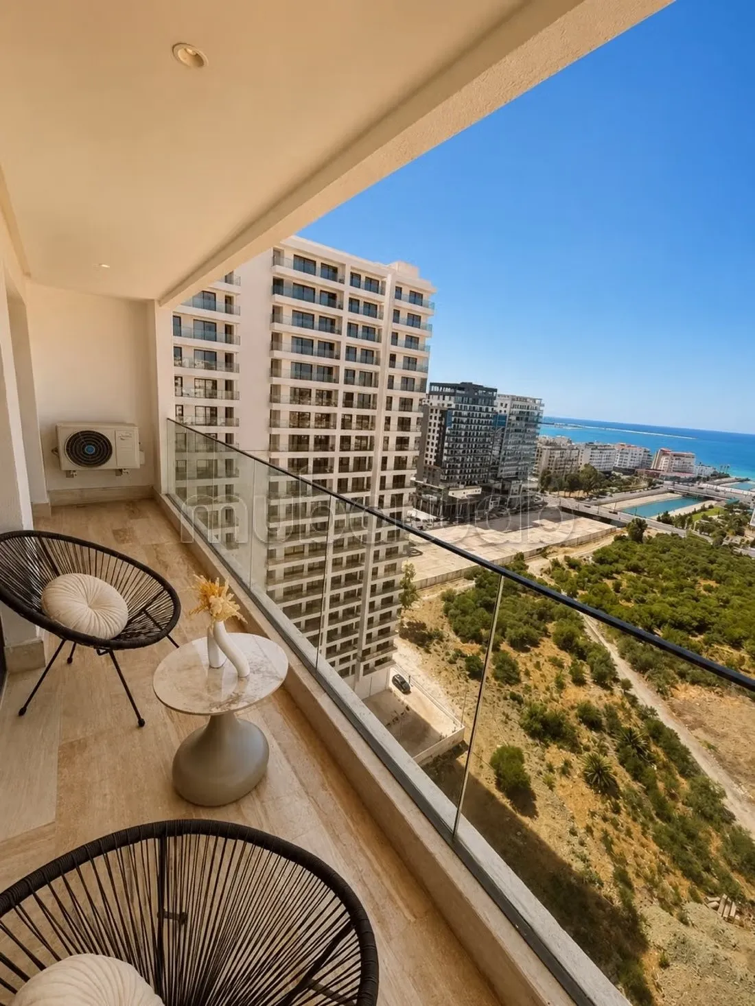 Studio vue mer 
Plus haute résidence de Tanger - طنجة (2)
