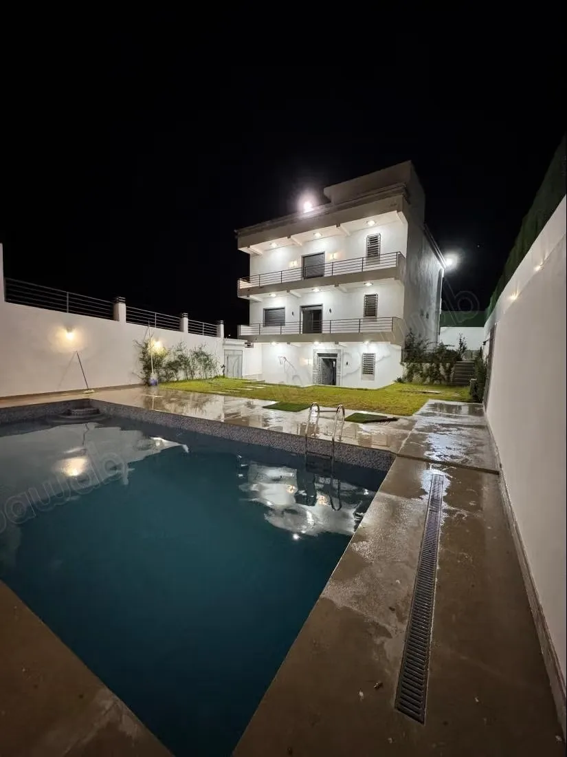 Urgent: Villa à vendre Diki 695m2 - Ksar Sghir
