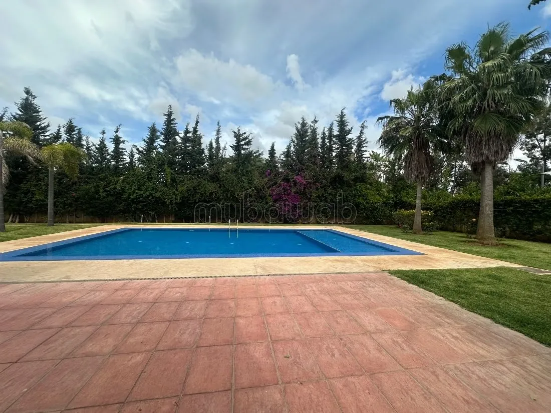 Maison de luxe à vendre à Souissi. 7 chambres agréables. Meu... - الرباط