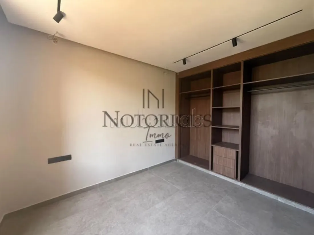 Villa de Standing à Vendre - مراكش (3)