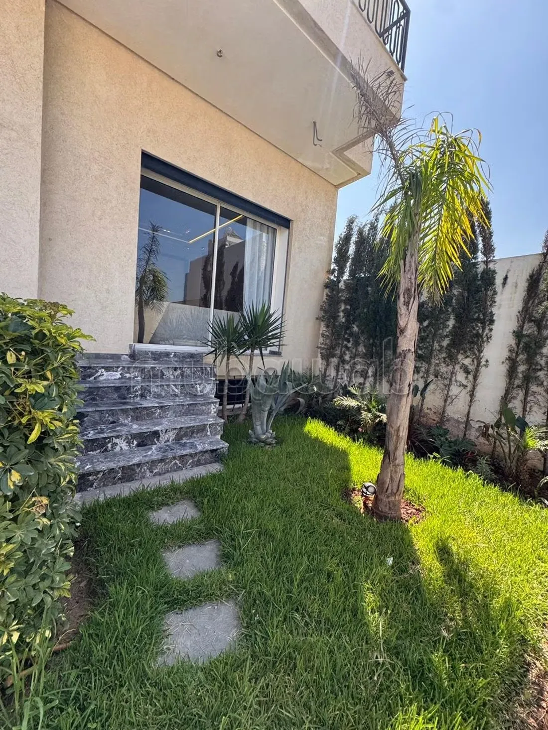 Villa à vendre à bouskoura ville - بوسكورة