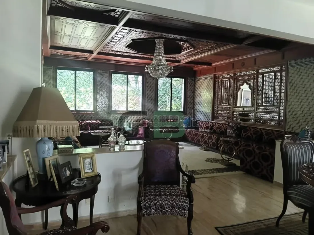 Villa 1540m² à rénover 5 salons, piscine, Anfa - الدار البيضاء (3)