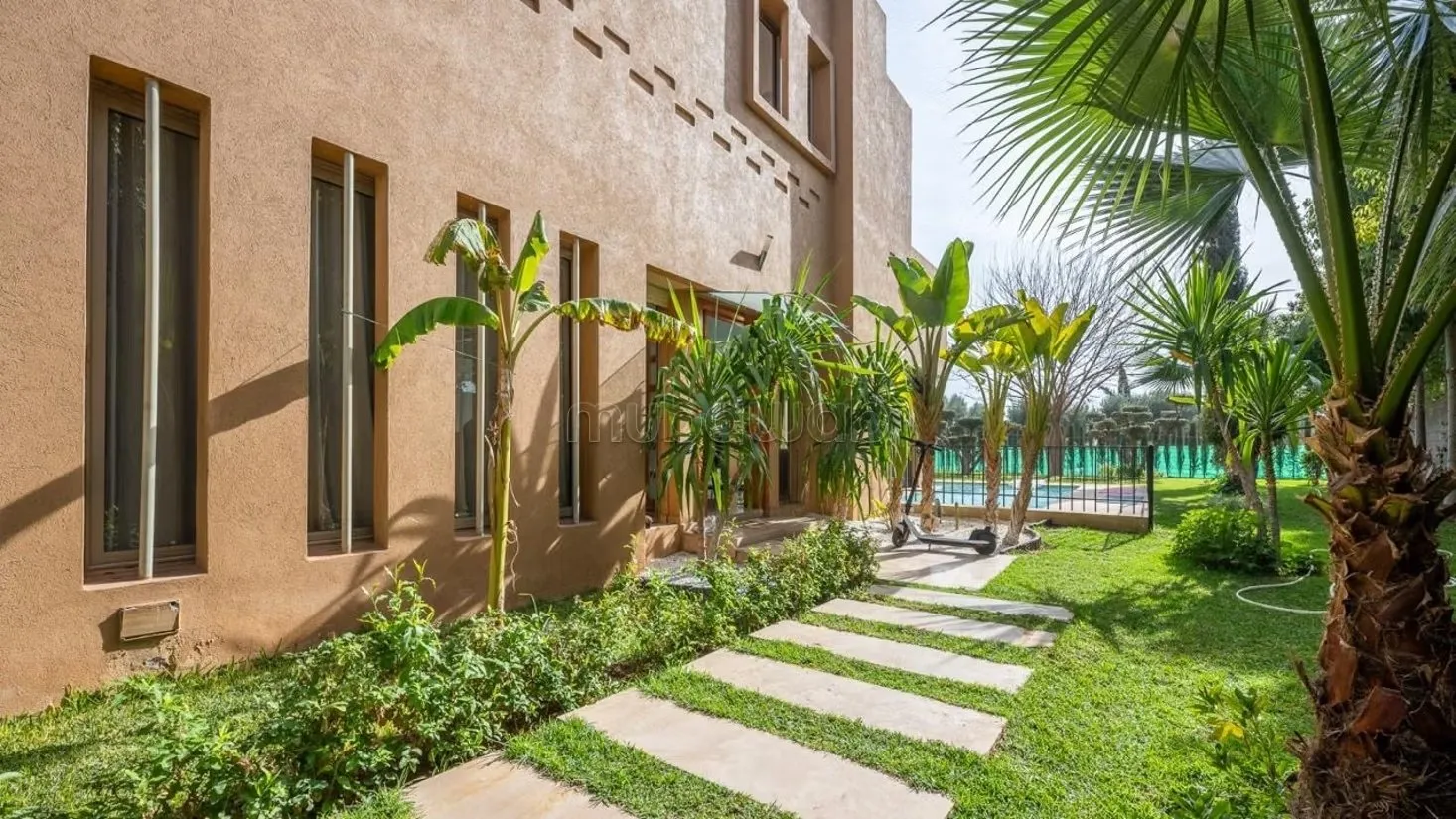 Jolie villa à vendre à Marrakech route de Casablanca - مراكش