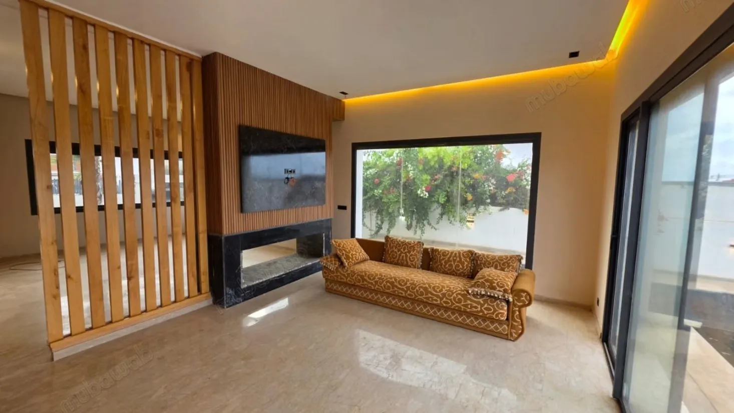 Maison de haut standing à vendre à Ain Attig - عين عتيق