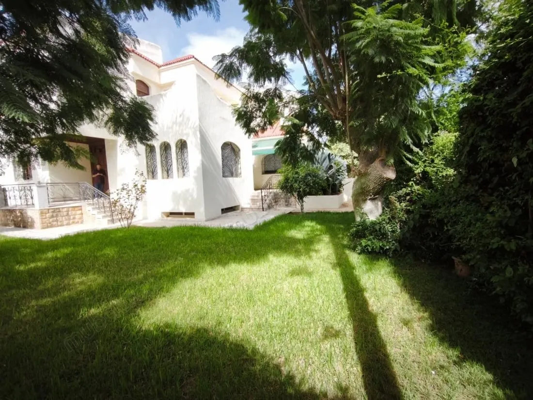 Bel emplacement de villa - الرباط