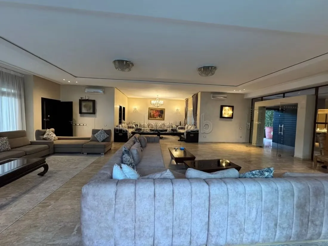 Villa à ne pas rater à souissi - الرباط (3)
