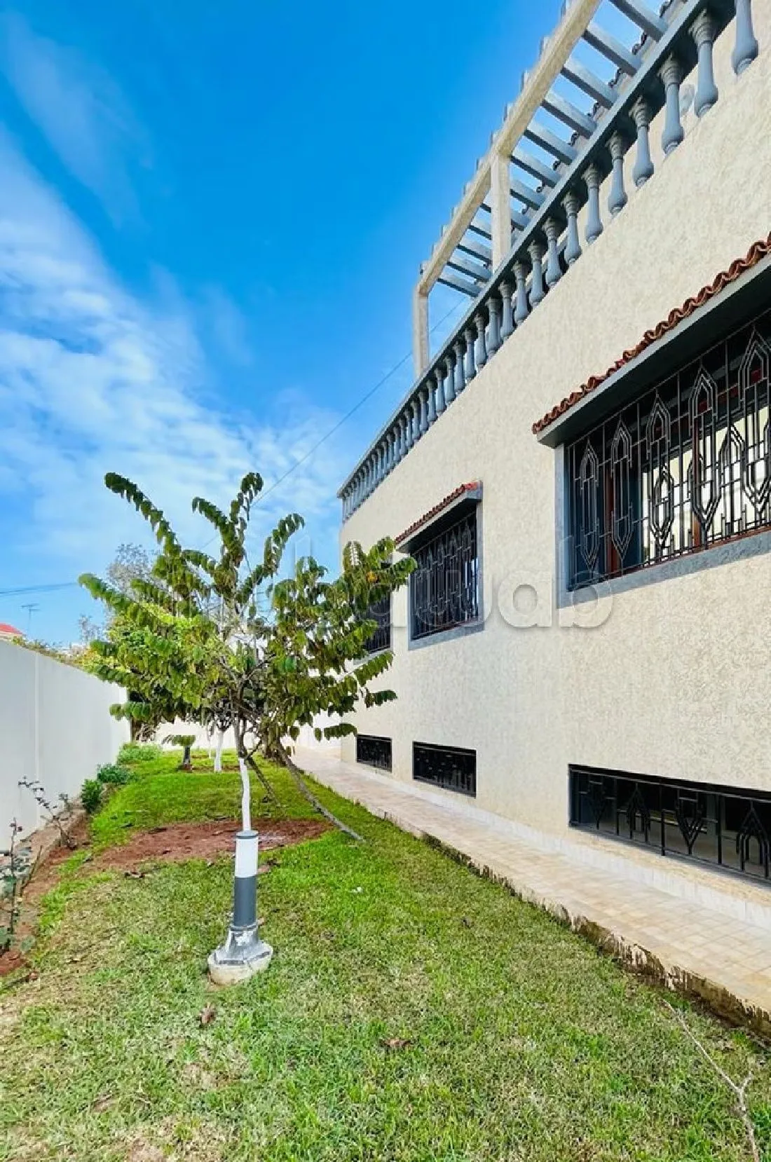 Vente villa de 2 niveaux au secteur 18 hay riad - الرباط (2)