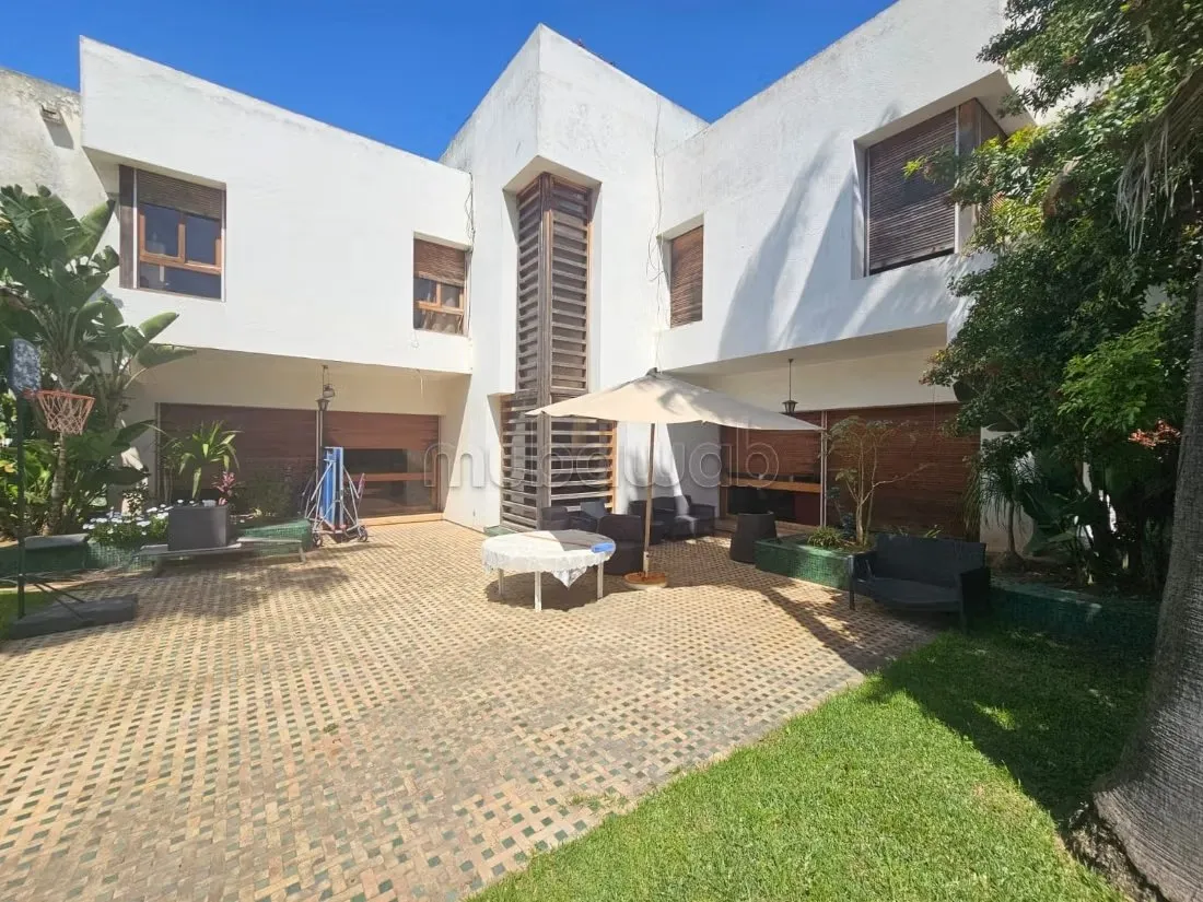 Jolie villa à souissi - الرباط (2)
