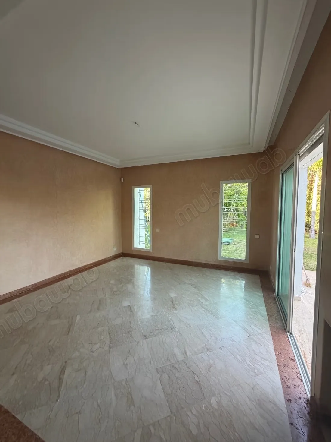 Villa à louer à rabat souissi - الرباط (3)