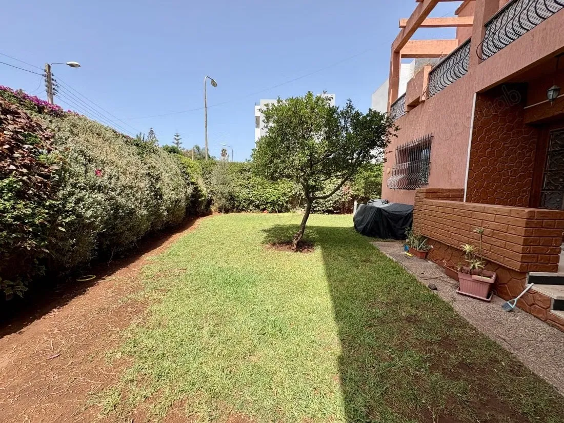 Oasis Belle villa familiale – à louer vide - الدار البيضاء