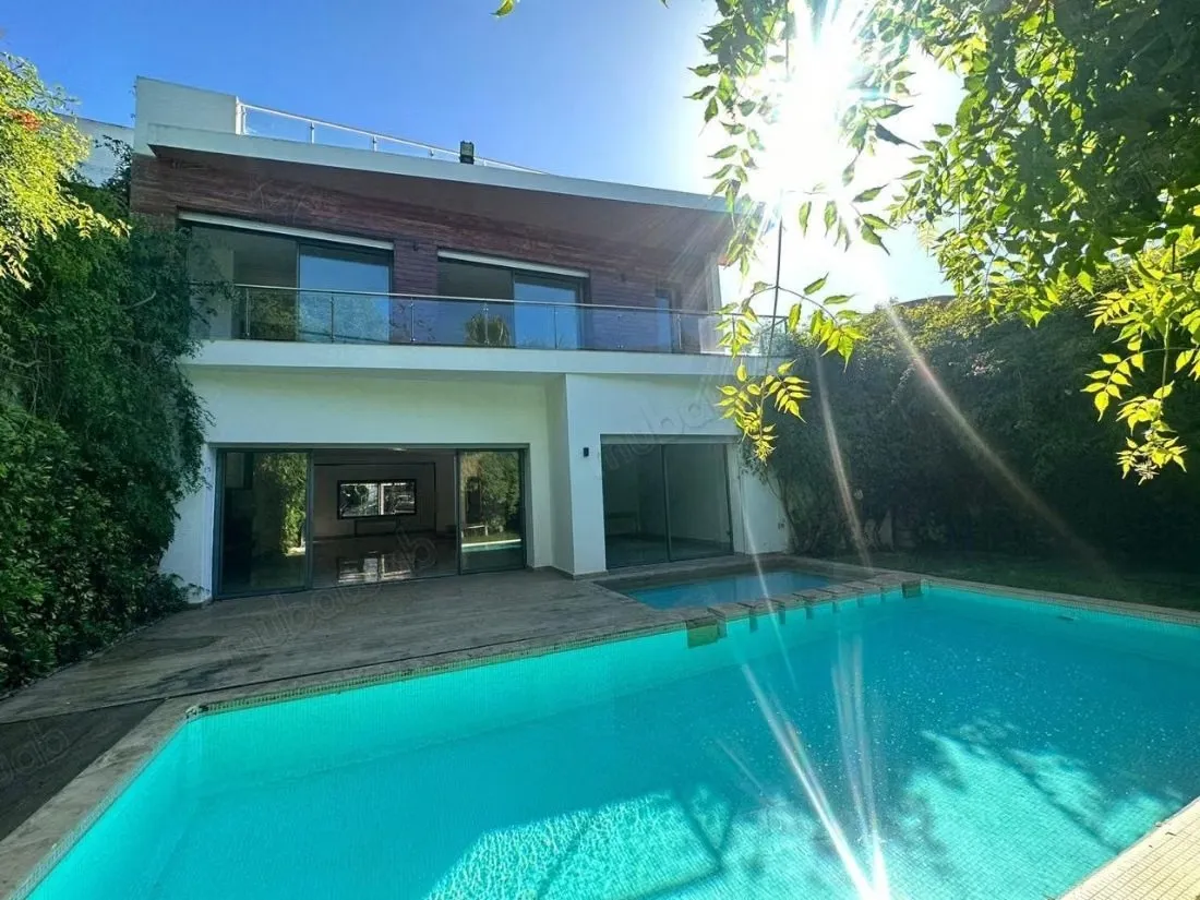 Villa a louer preneum aindiab - الدار البيضاء