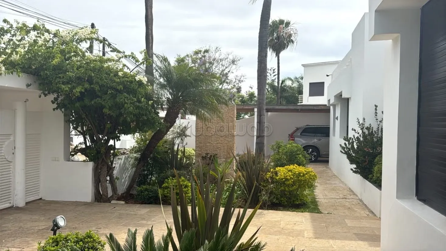Location une tres jolie villa MEUBLEE à souissi - الرباط (2)