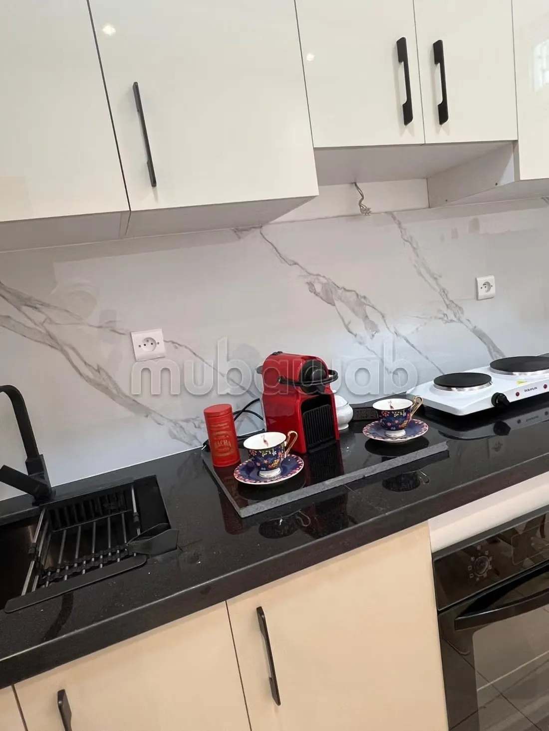 Location red jardin villa à Nassim 2 Bien meublé - الدار البيضاء (2)