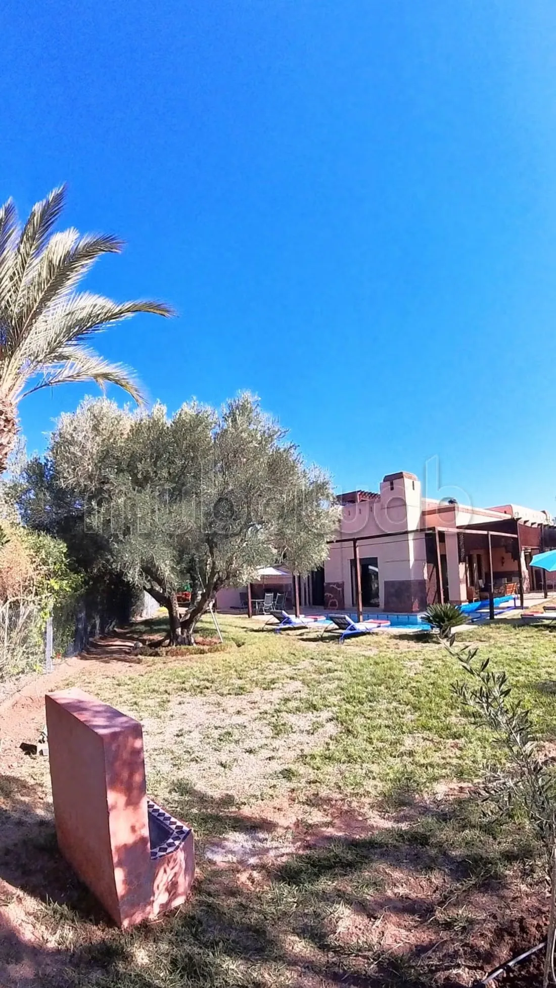 Villa à Louer avec Piscine Privée & Grand Jardin - مراكش (2)
