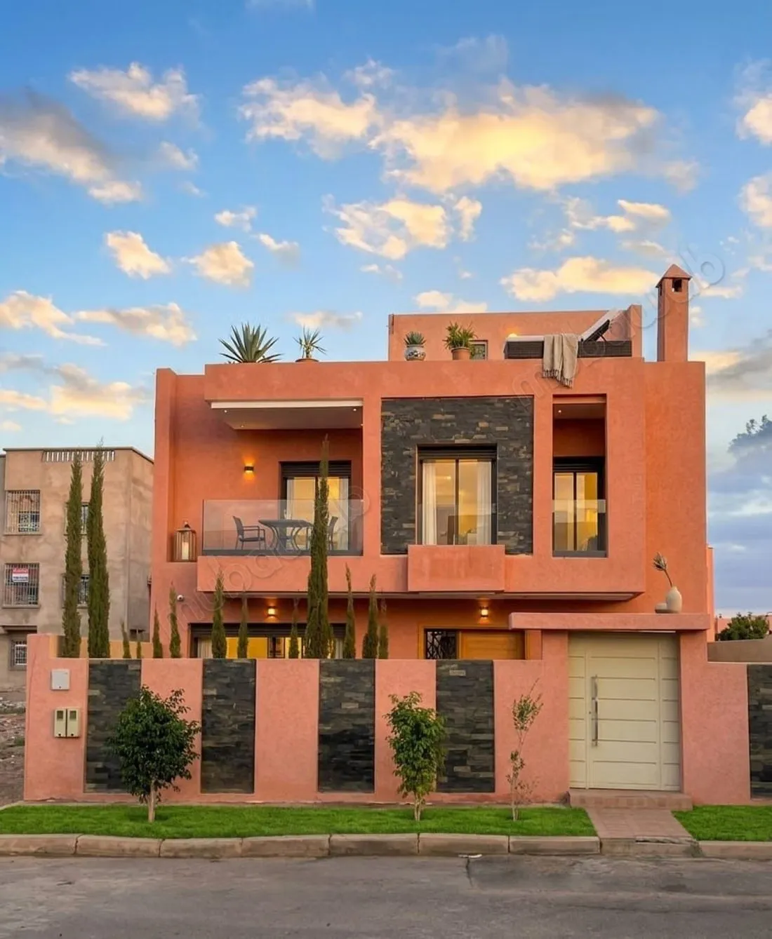 Maison de luxe à louer à Amelkis. 4 chambres. Meublée - مراكش