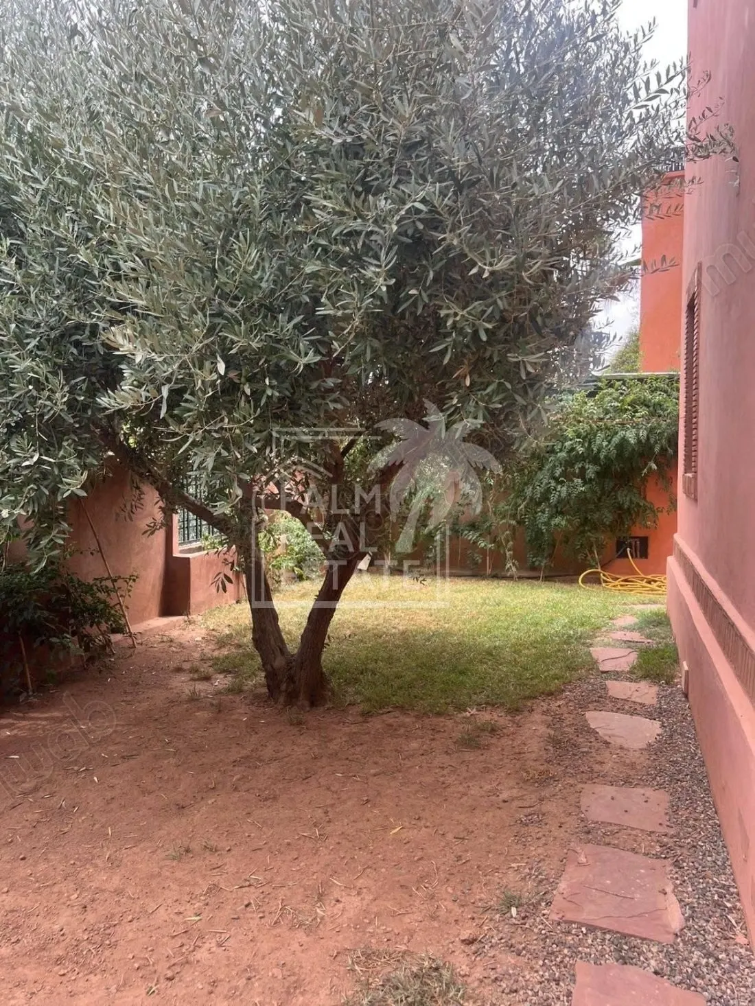 À louer vide– villa sur la route de fès - مراكش (2)