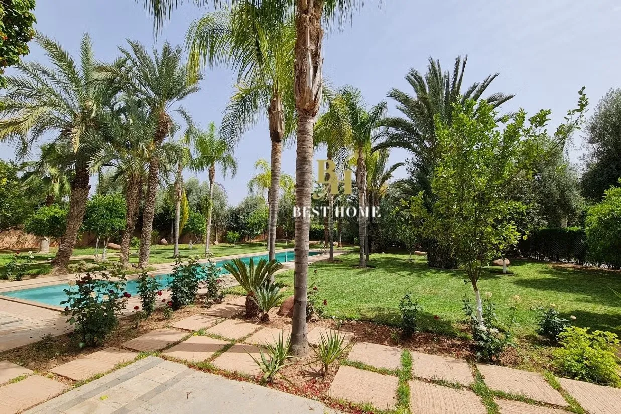 A louer superbe Villa sans vis à vis - مراكش (2)