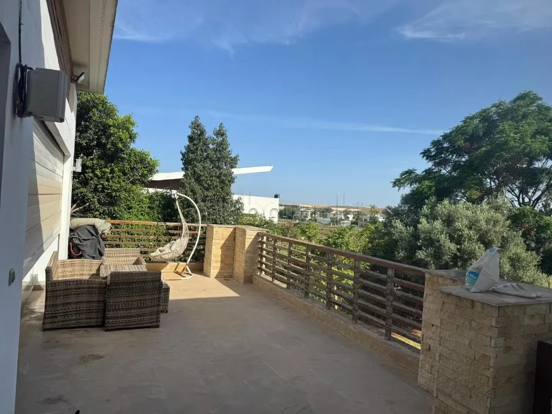 Trés jolie villa à louer vide à ville verte - بوسكورة (3)