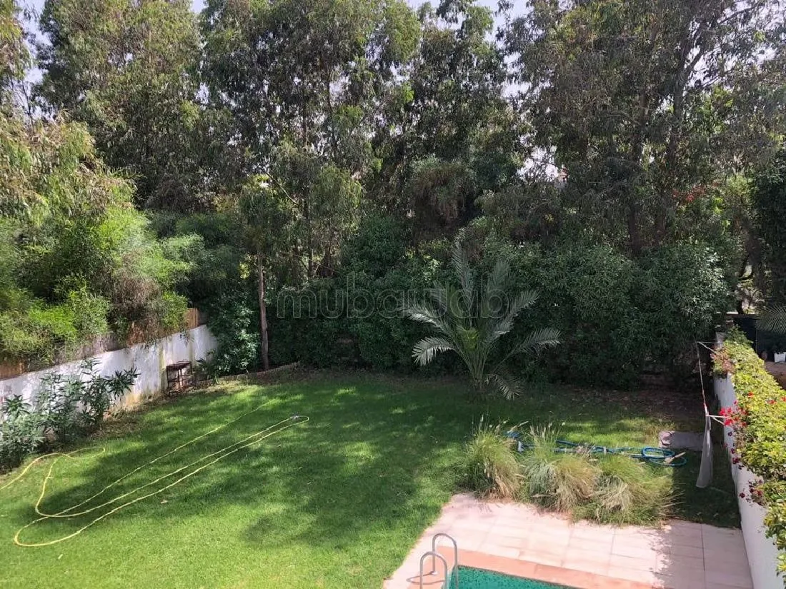 A saisir vite Superbe villa à préstigia de 700 m² - بوسكورة
