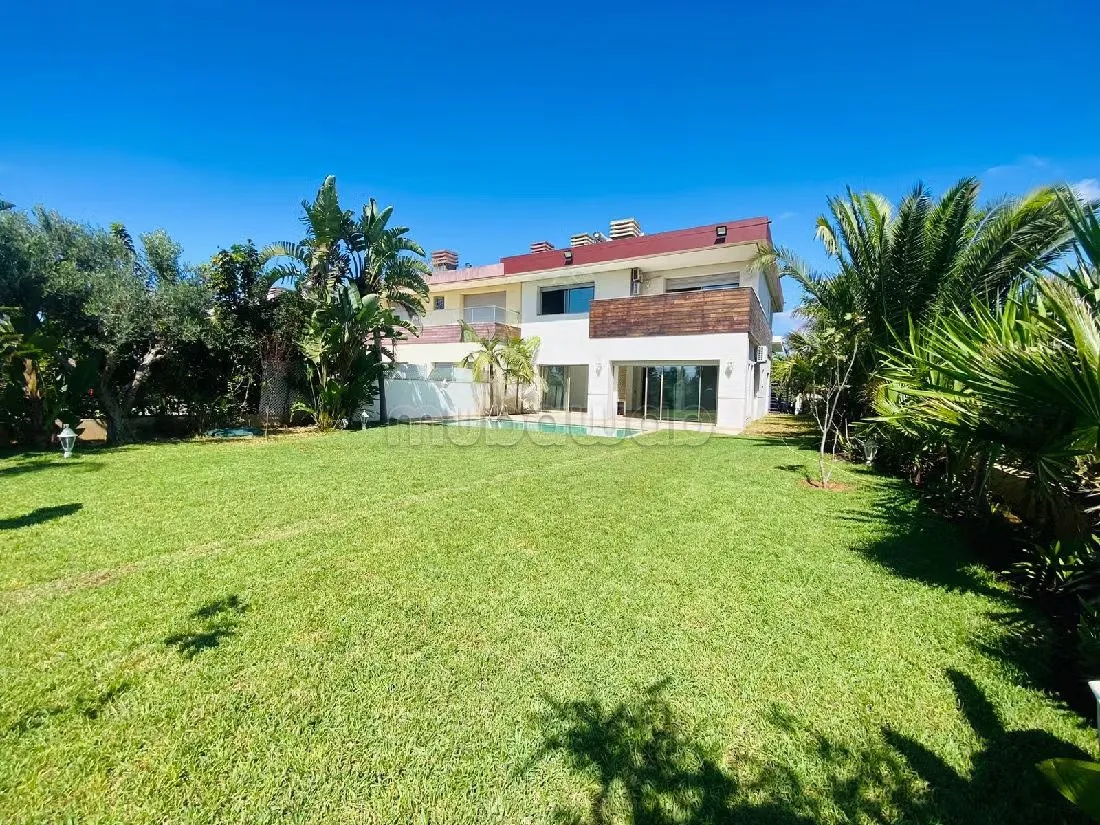 Somptueuse villa à louer à Ville Verte Bouskoura - بوسكورة