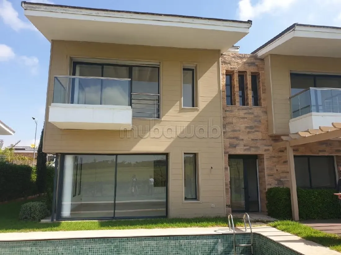 Trés belle villa vue sur golf pour location vide - بوسكورة