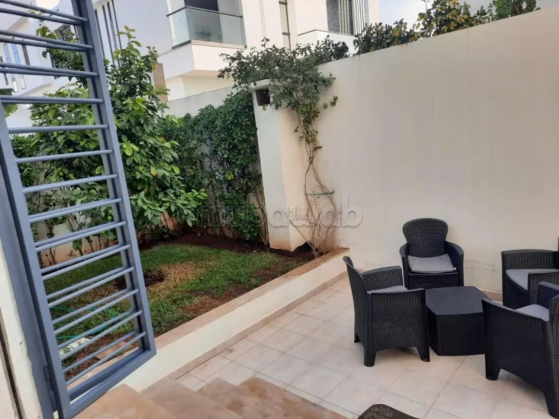 À Louer – Spacieuse Villa à Bouskoura 
oulad saleh - بوسكورة (3)