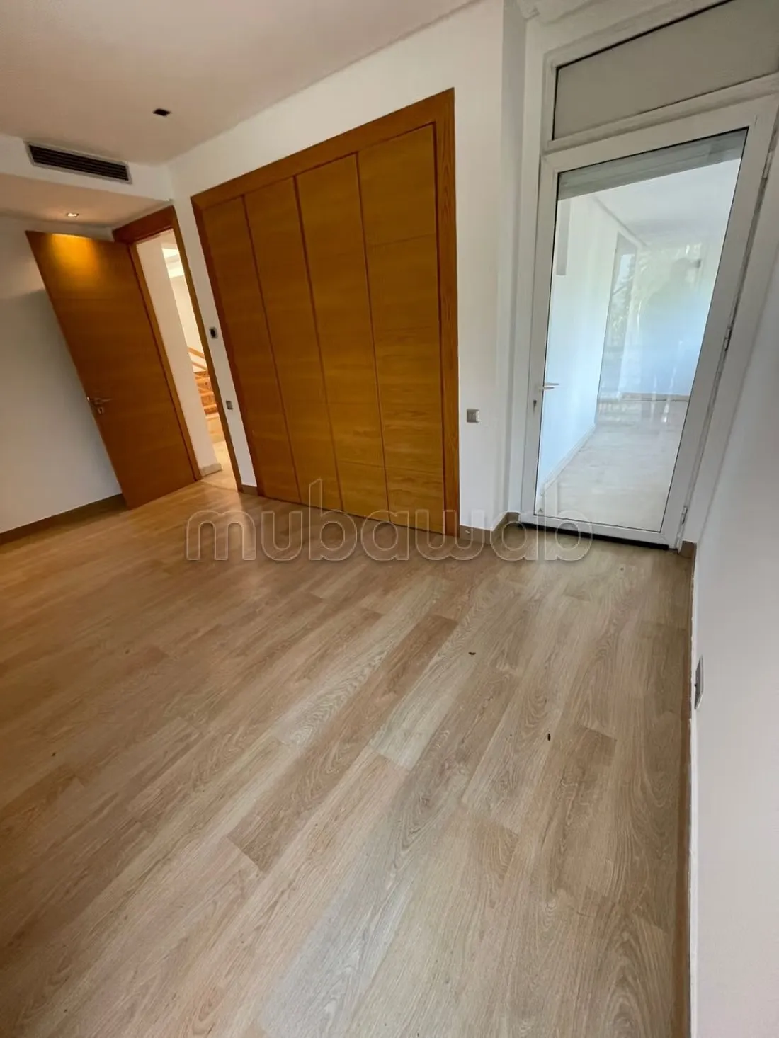 À louer – Villa jumelée CGI à Ville Verte - بوسكورة (3)
