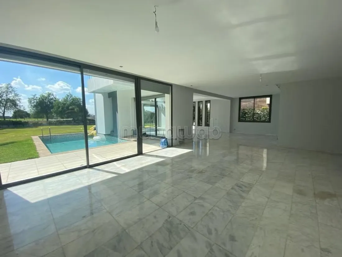 Villa avec Piscine Vue sur Golf Ville Verte - بوسكورة (2)