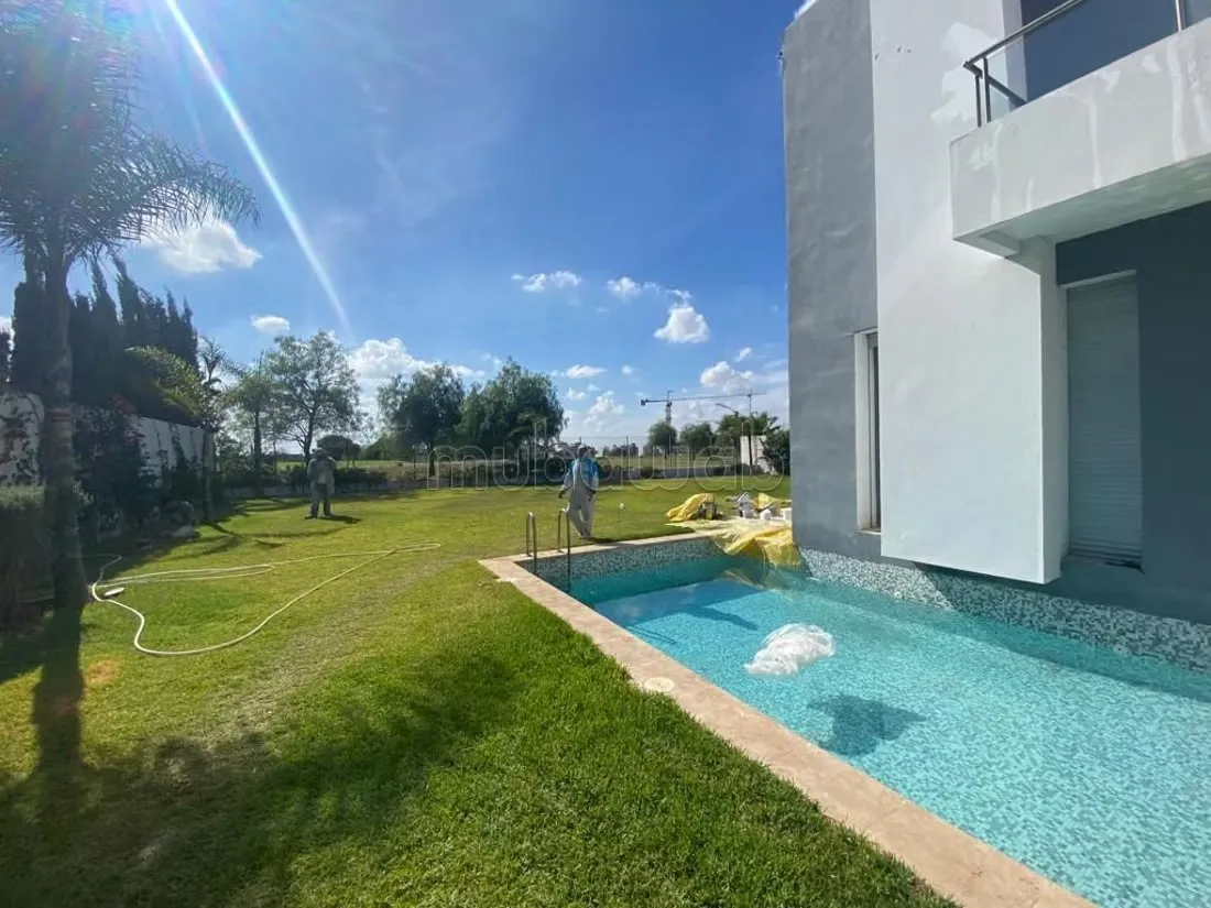 Villa avec Piscine Vue sur Golf Ville Verte - بوسكورة