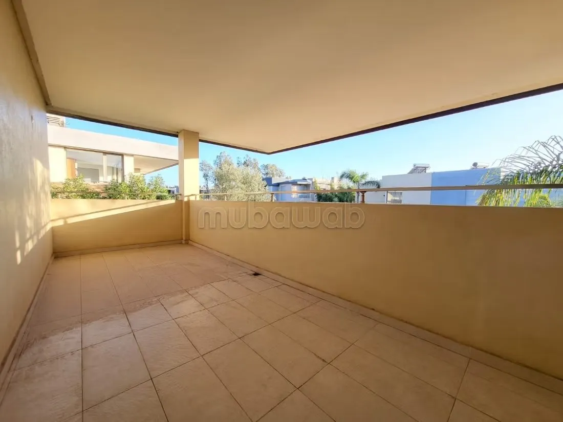 VILLA à BOUSKOURA pour location avec piscine 320m² - بوسكورة (3)