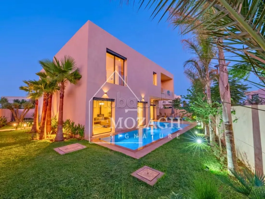 Superbe villa avec piscine privée Route d’Ourika - مراكش