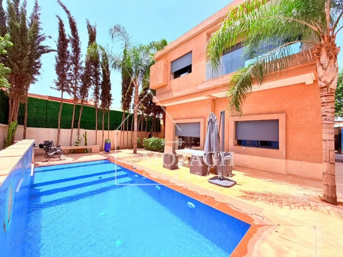 Jolie villa 4 chambres avec piscine privée à Targa - مراكش