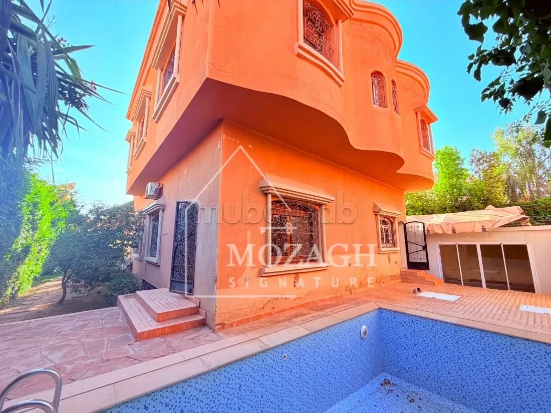 Jolie villa avec piscine privée à Targa - مراكش (2)