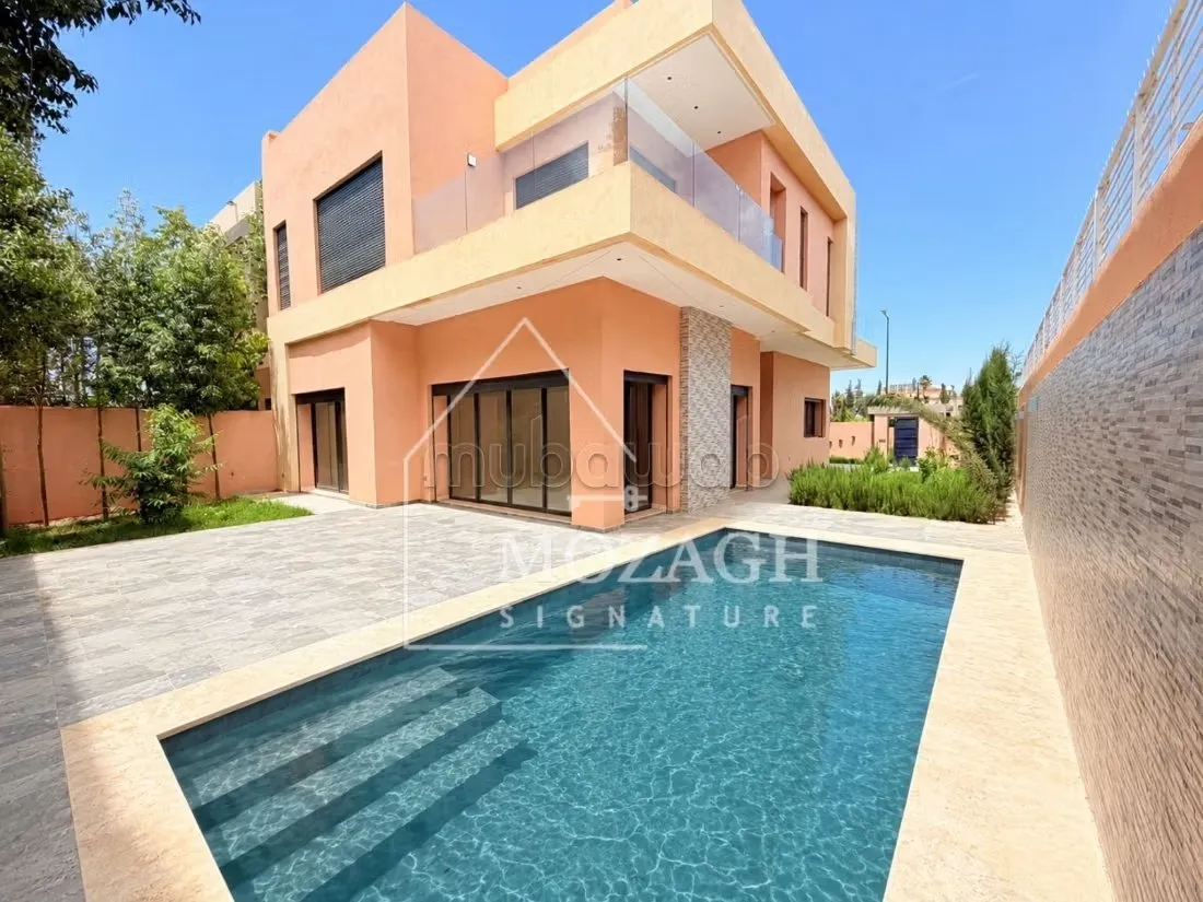 Belle villa 4 suites avec piscine privée à Targa - مراكش