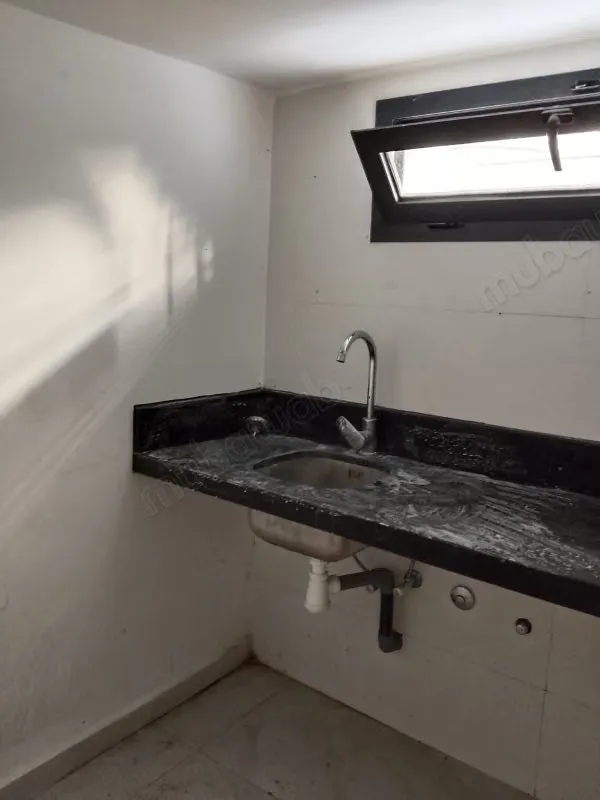 Villa à loué usage bureau 
hay riyad - الرباط (3)