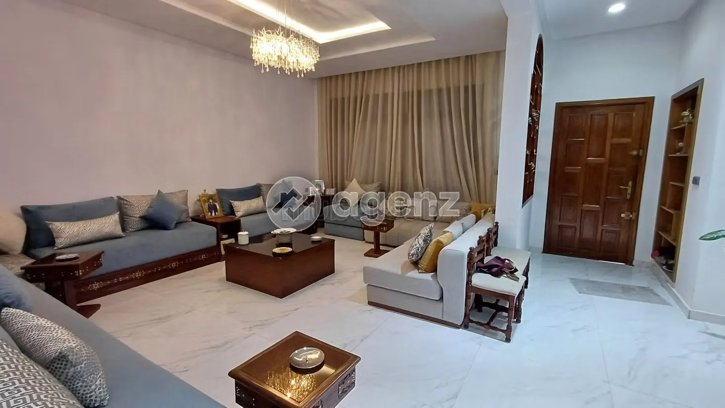 Villa à louer 203 m², 6 chambres Hay Riad Rabat - الرباط