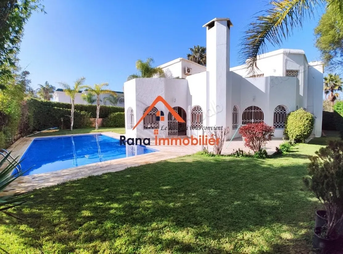 Villa à louer sur Souissi - الرباط (2)
